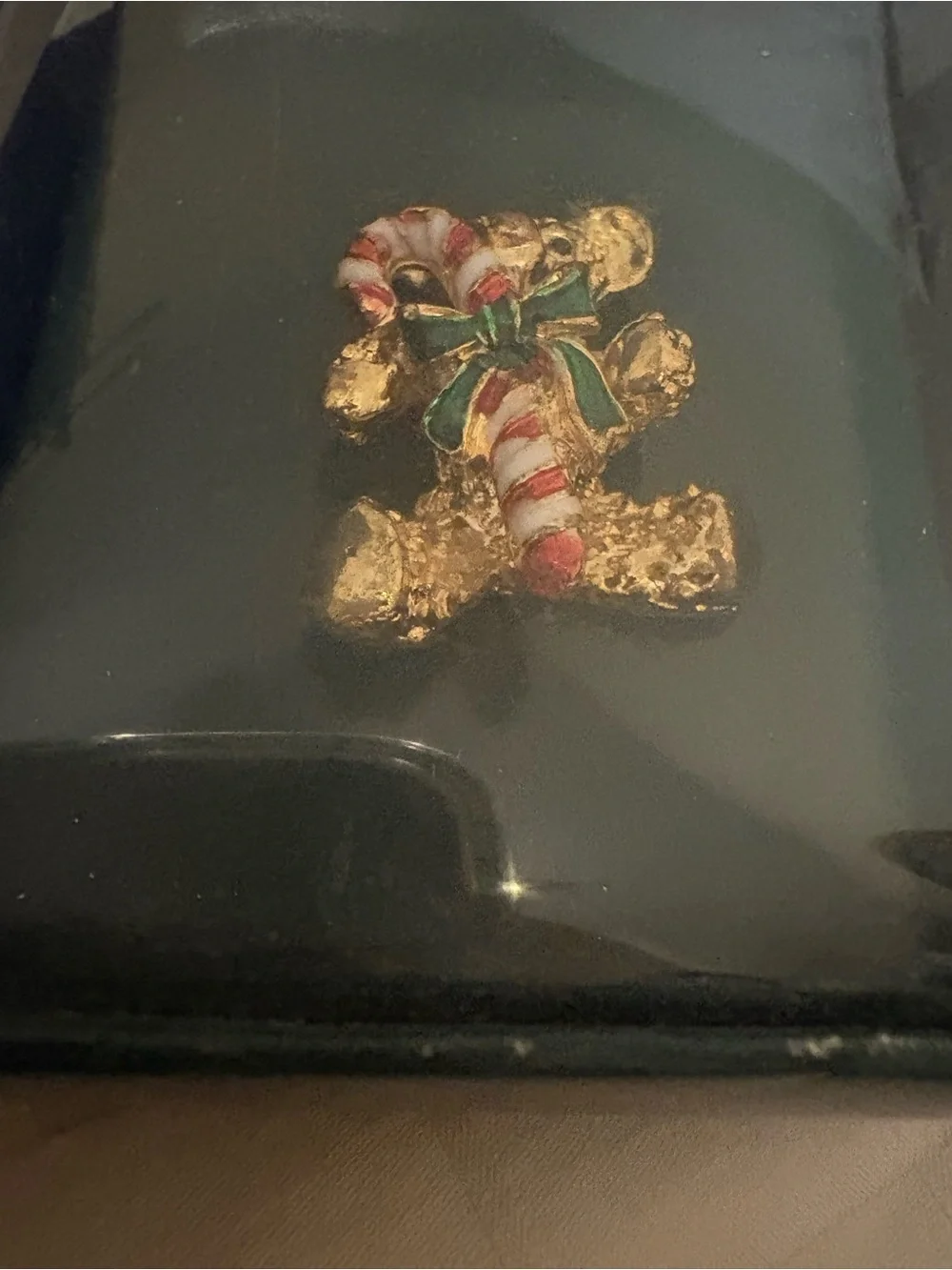 N/A decorative gold